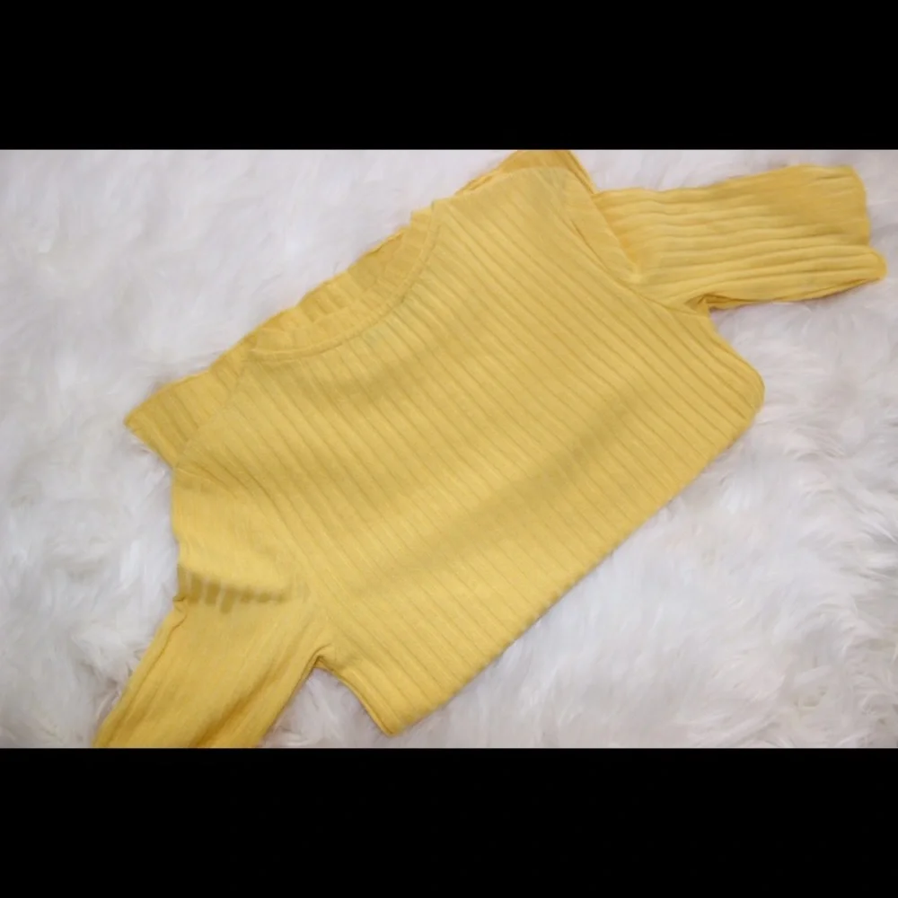 Zara Yellow Ribbed Knit Top - Picture 3 of 3